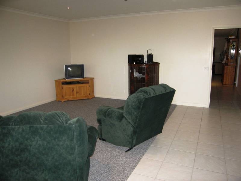 694 Midland Highway, Huntly VIC 3551