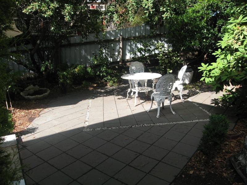 73 Miller Street, Quarry Hill VIC 3550