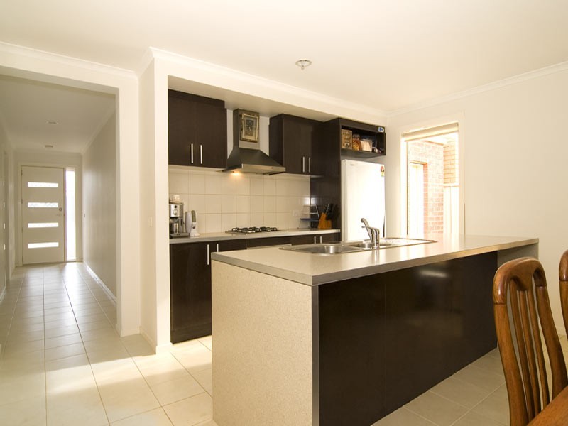 10 Manna Gum Drive, Epsom VIC 3551