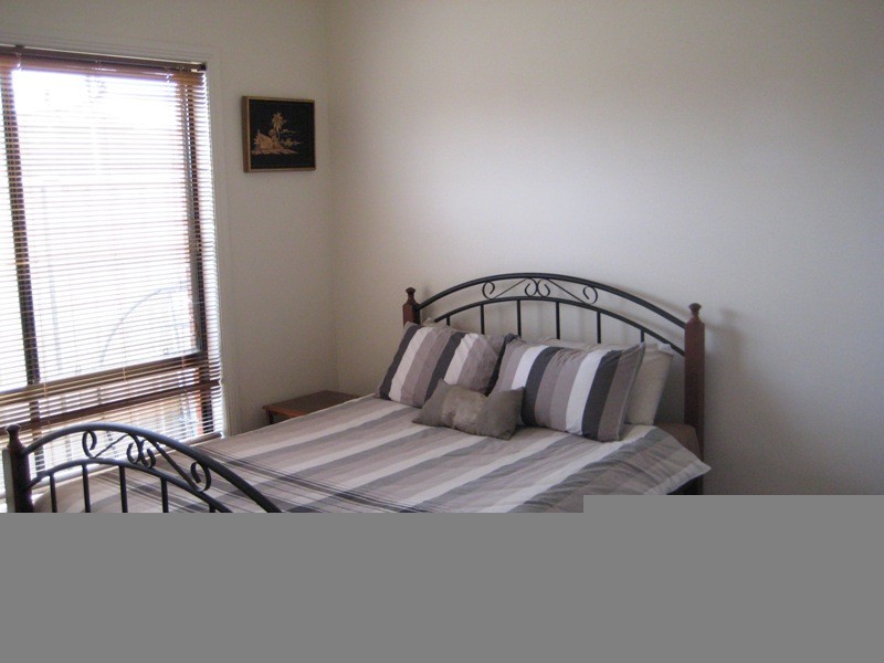 12 Julian Court, Epsom VIC 3551