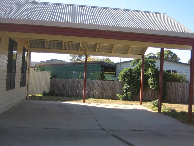 68 Church Street, Kangaroo Flat VIC 3555