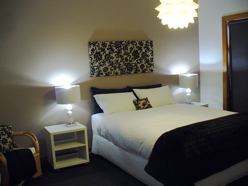 1, 2 & 3/22 Stewart Street, Bendigo VIC 3550