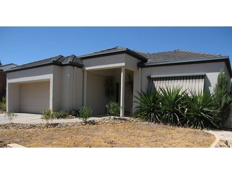 6 Wildwood Drive, Strathdale VIC 3550