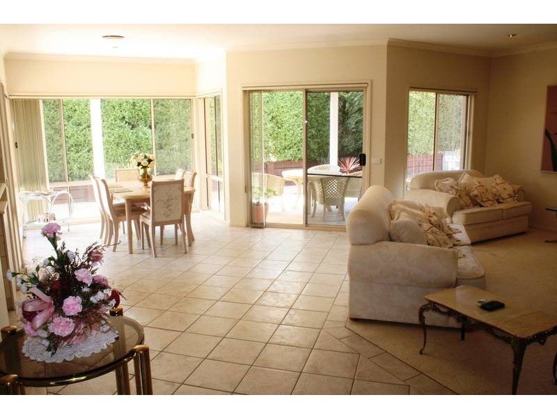 6 Wildwood Drive, Strathdale VIC 3550