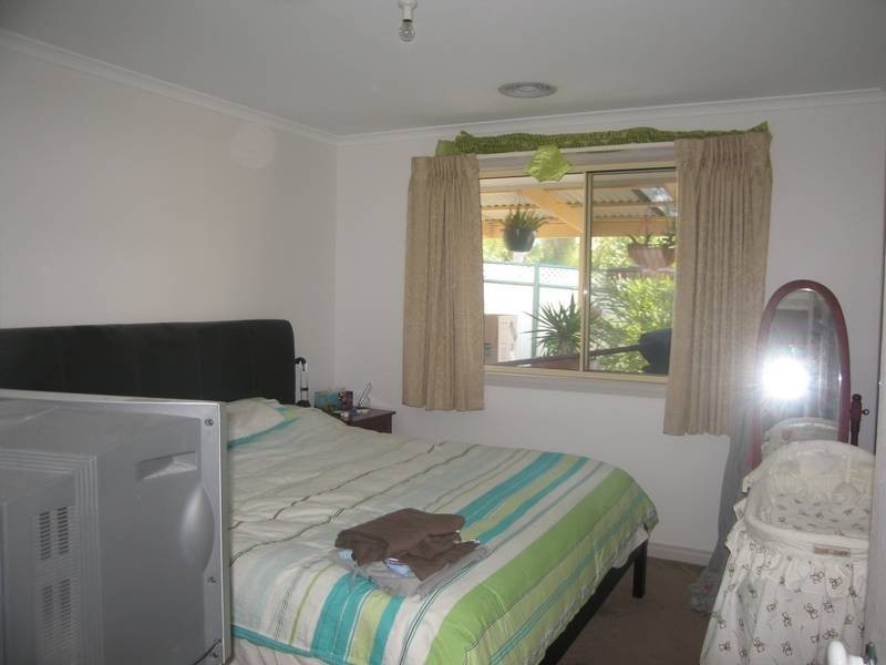 1/102B Chum Street, Golden Square VIC 3555