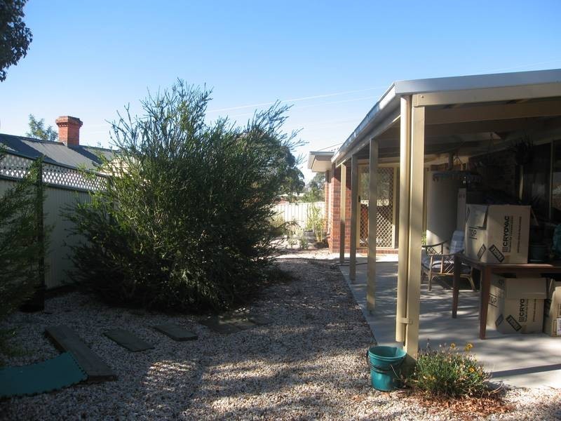 1/102B Chum Street, Golden Square VIC 3555