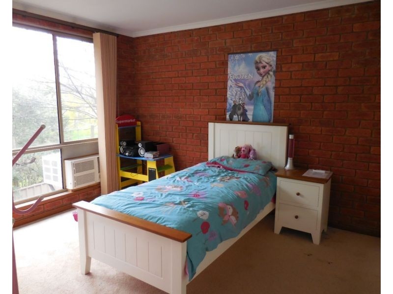 2/15 Sternberg Street, Bendigo VIC 3550