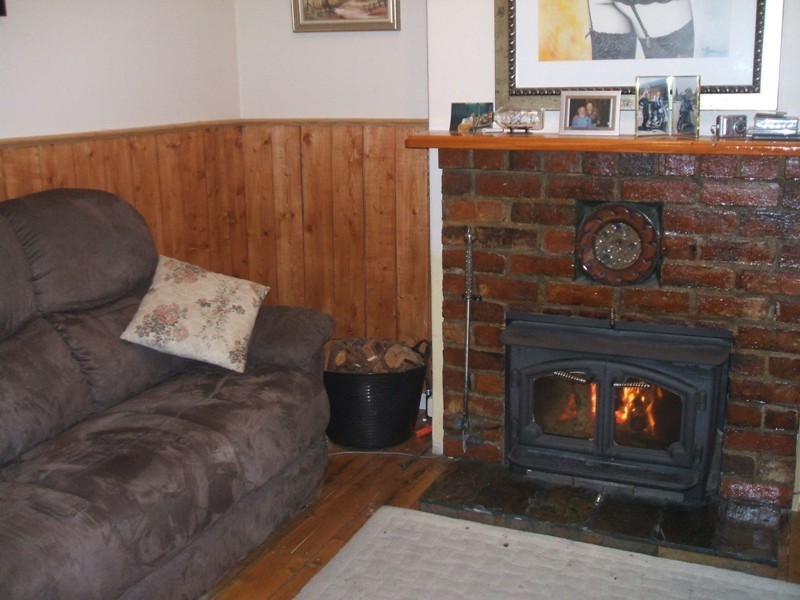 27 Eaglehawk Road, Bendigo VIC 3550