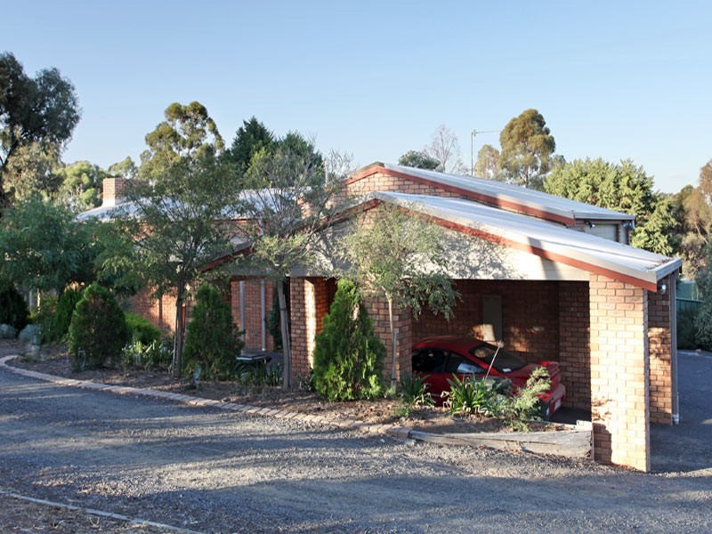 155 Edwards Road, Bendigo VIC 3550