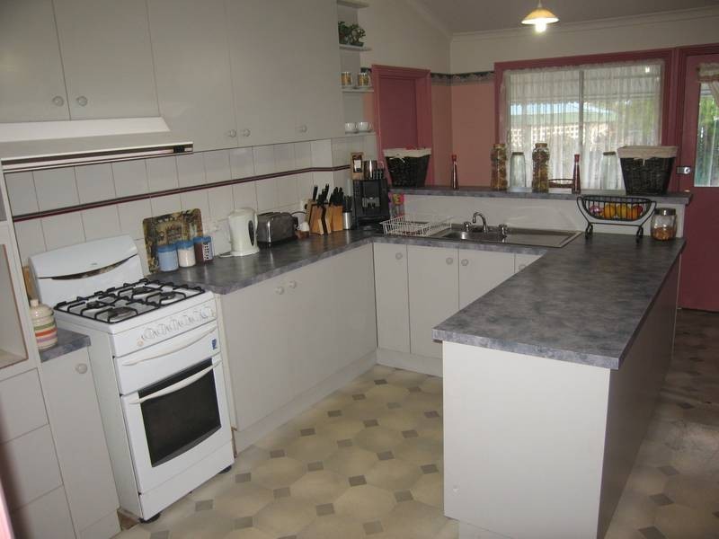 35 Ophir Street, Golden Square VIC 3555