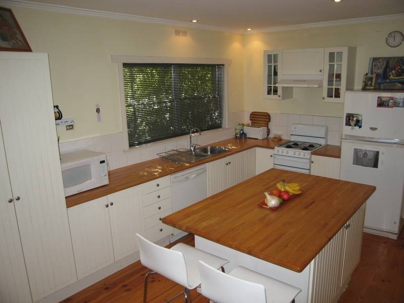 68 Maple Street, Golden Square VIC 3555