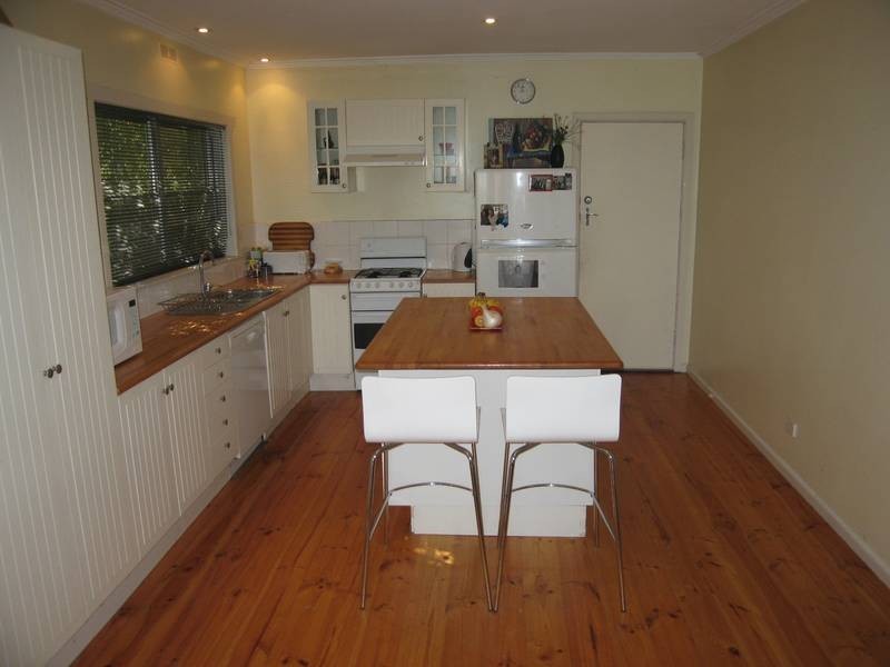 68 Maple Street, Golden Square VIC 3555