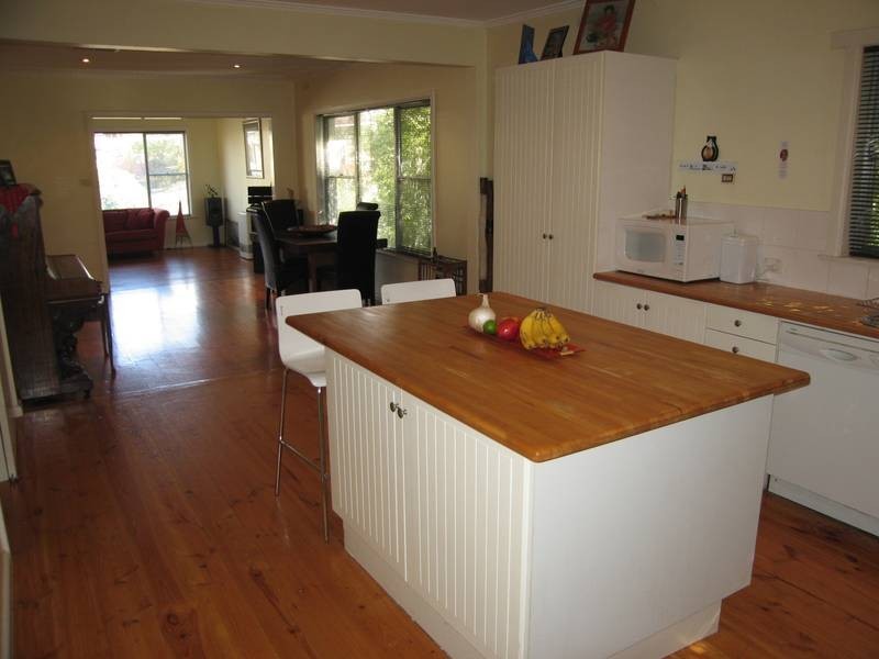 68 Maple Street, Golden Square VIC 3555