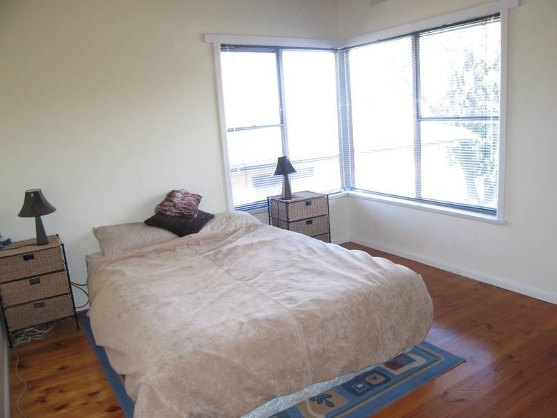 68 Maple Street, Golden Square VIC 3555