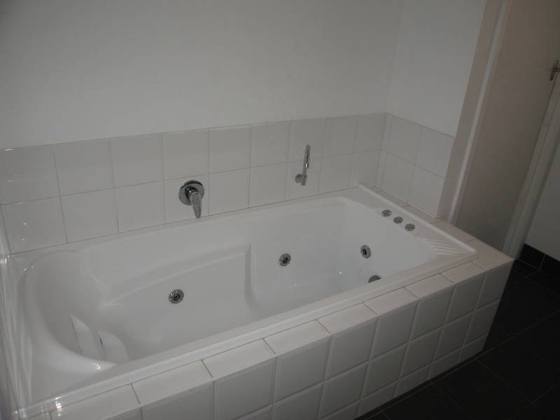 68 Maple Street, Golden Square VIC 3555