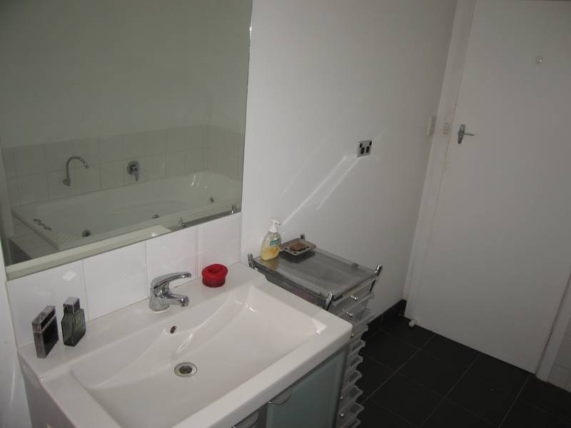 68 Maple Street, Golden Square VIC 3555