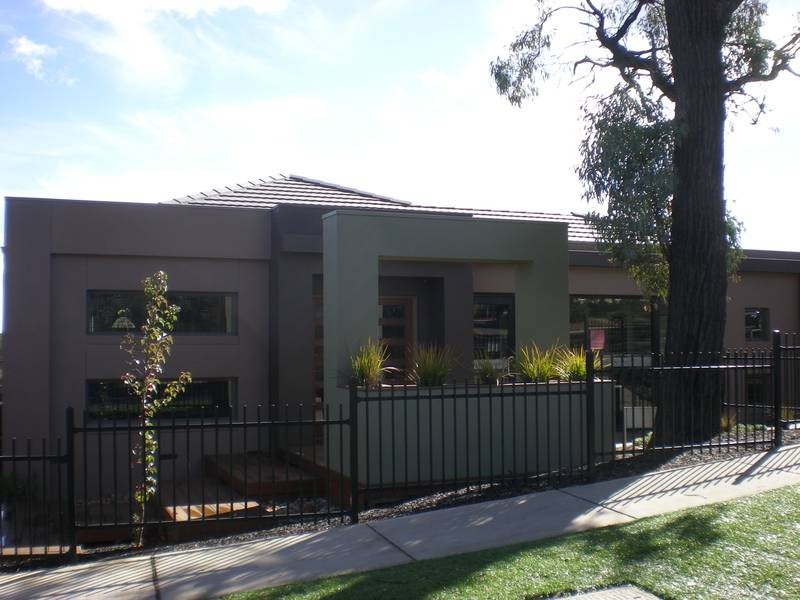 3 Harley Street, Strathdale VIC 3550