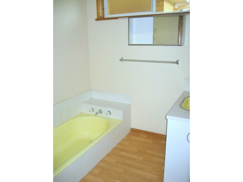 44 Keck Street, Flora Hill VIC 3550