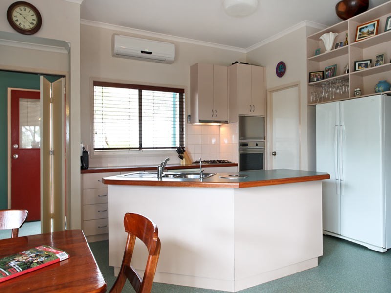 7 Walker Drive, Spring Gully VIC 3550