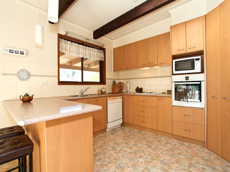 66-68 Crusoe Road, Kangaroo Flat VIC 3555