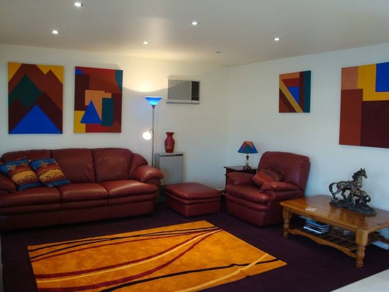 2/6 Magazine Boulevard, Golden Square VIC 3555