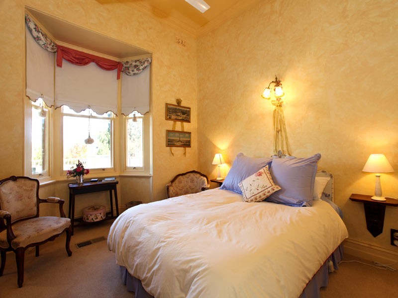 83 Murchison Street, Eddington VIC 3472