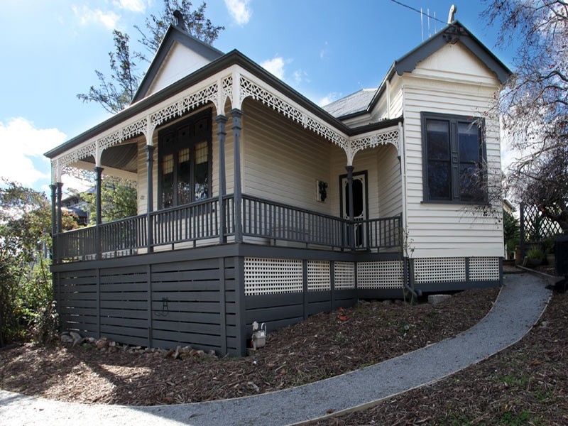 122 Eaglehawk Road, Bendigo VIC 3550