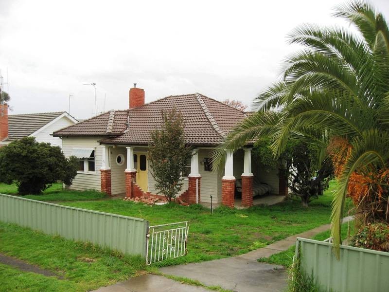 42 Church Street, Kangaroo Flat VIC 3555