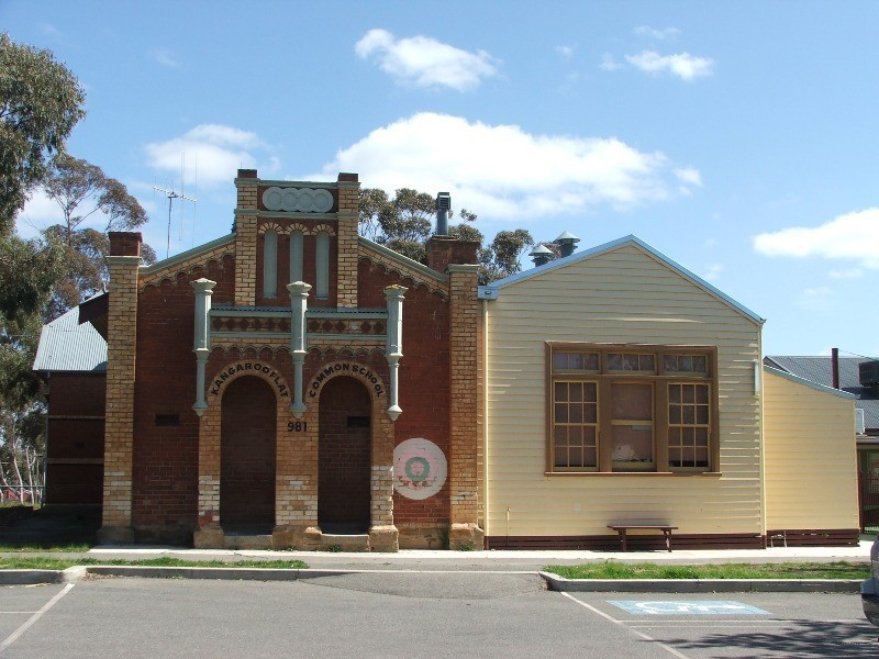 28 View Street, Kangaroo Flat VIC 3555