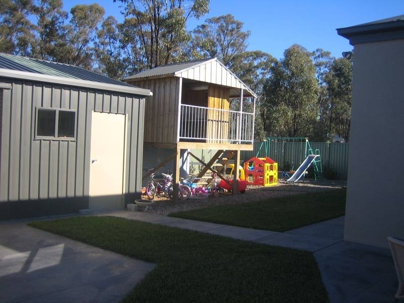 3 Stirling Avenue, Junortoun VIC 3551