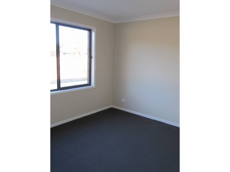 15 McConnachie Court, Epsom VIC 3551