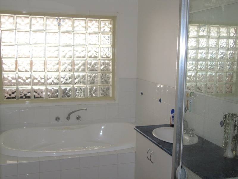 41 Pallett Street, Golden Square VIC 3555