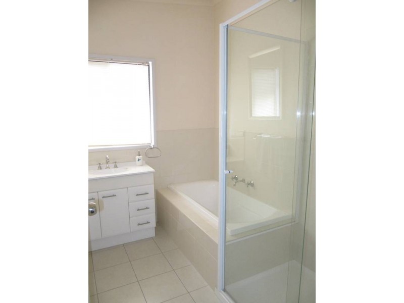 145 Eaglehawk Road, Long Gully VIC 3550