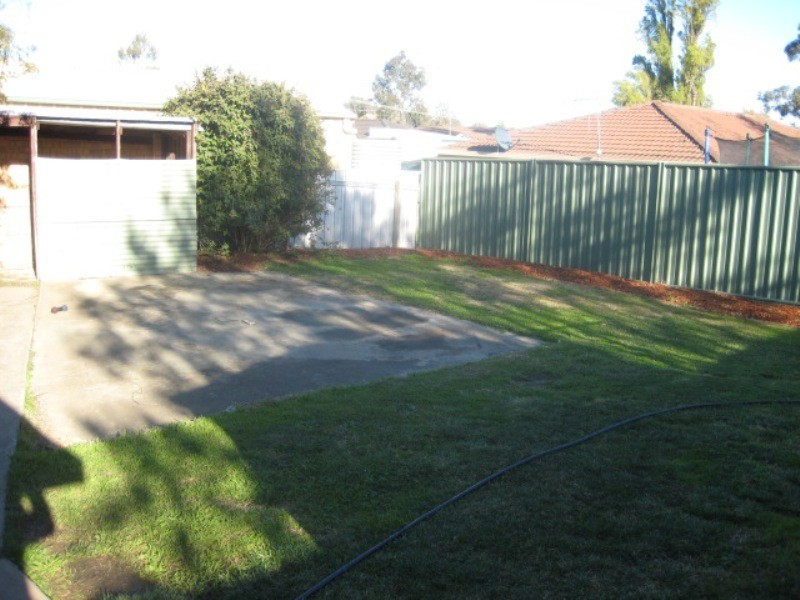 6 Bren Street, Kennington VIC 3550