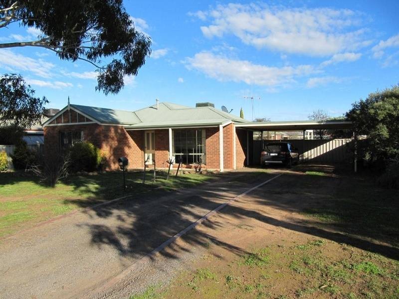 133 Station Street, Epsom VIC 3551