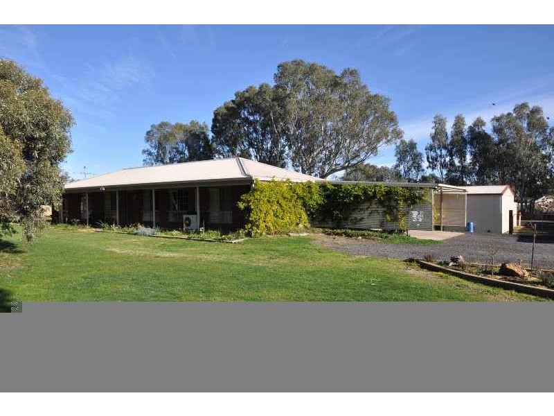 49 McDowells Road, Bendigo VIC 3550