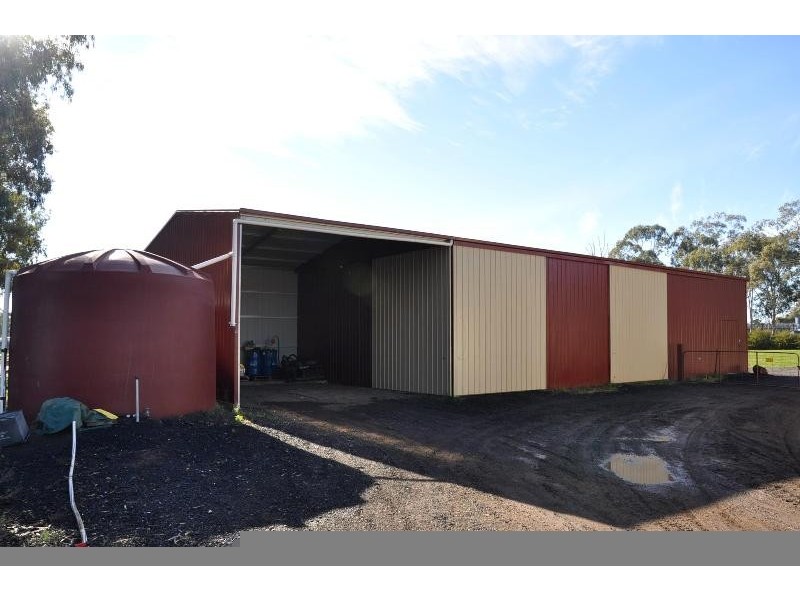 49 McDowells Road, Bendigo VIC 3550