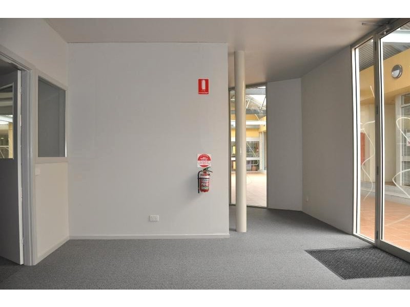 Shop 4/184 – 186 Woodbury Shopping Centre, McIvor Highway, Bendigo VIC 3550