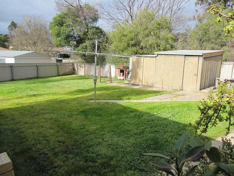 40 Lowndes Street, Kennington VIC 3550