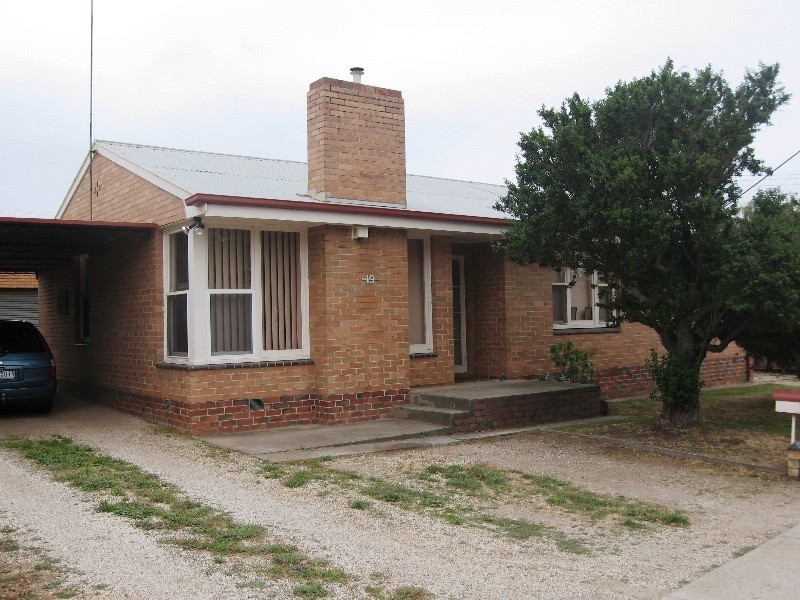 19 Hayes Street, Bendigo VIC 3550