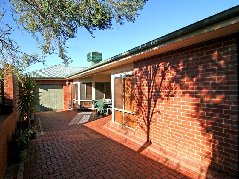 2 Gledhill Rise, Kangaroo Flat VIC 3555