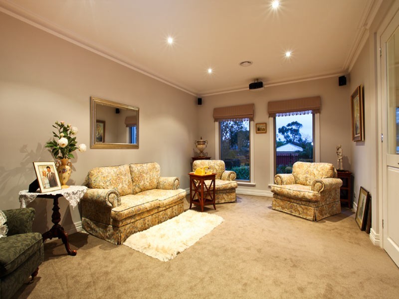 19 The Strand, Kennington VIC 3550