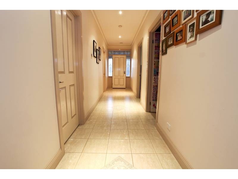 27 DeGille Street, North Bendigo VIC 3550