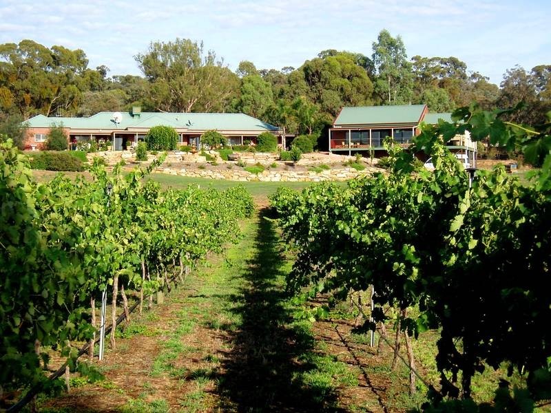 83 Cahills Road, Mandurang VIC 3551