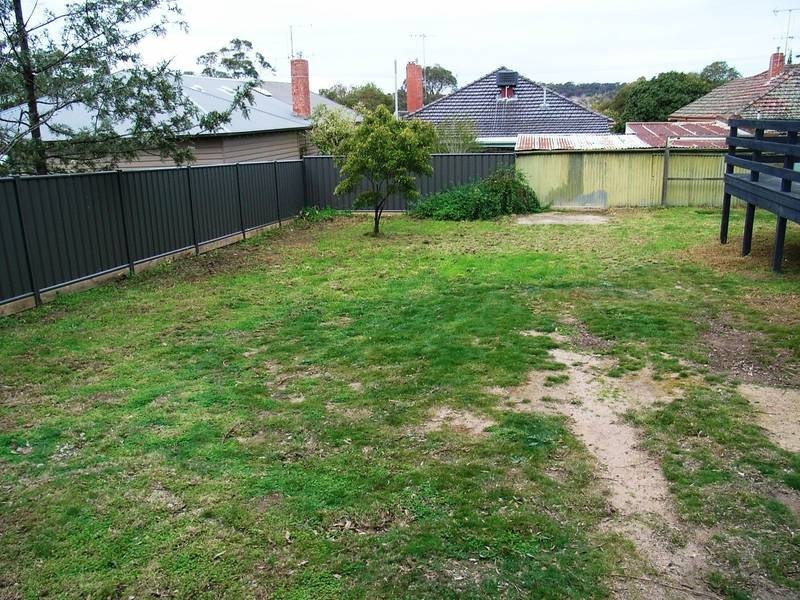 17 Echuca Street, Quarry Hill VIC 3550