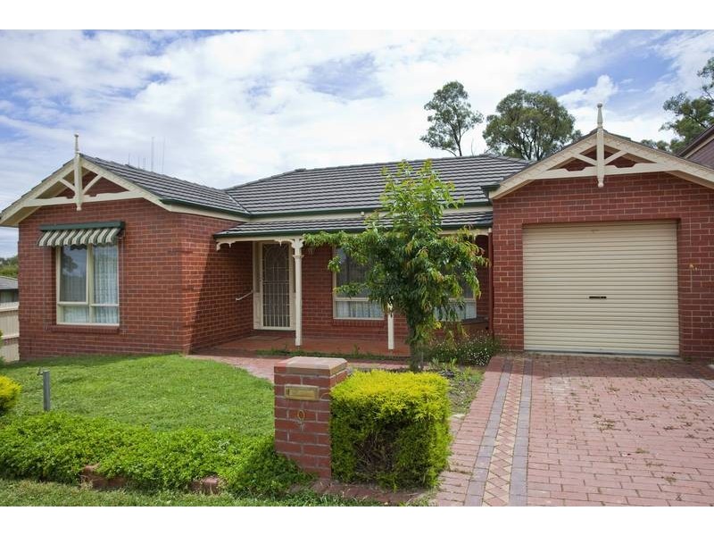 9 Cousins Street, Strathdale VIC 3550