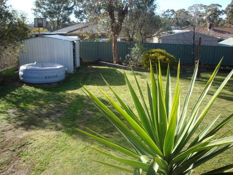 19 William Drive, Kangaroo Flat VIC 3555