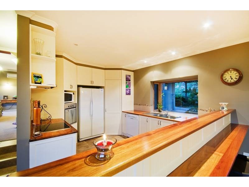 24 Campaspe Drive, Axedale VIC 3551