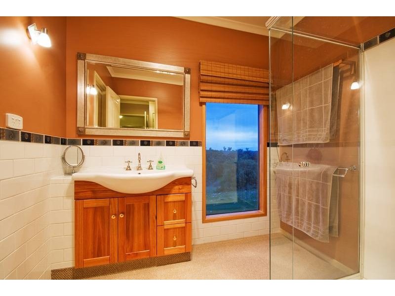 24 Campaspe Drive, Axedale VIC 3551