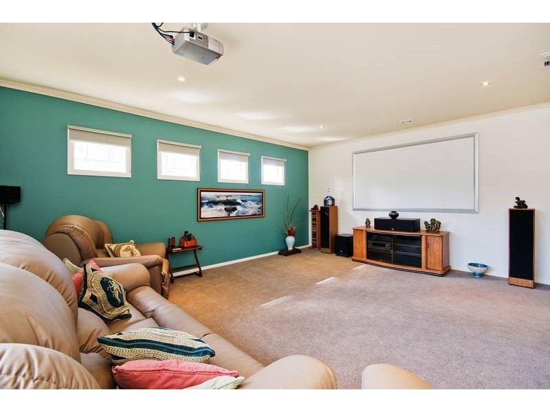 3 Bridle Court, Maiden Gully VIC 3551